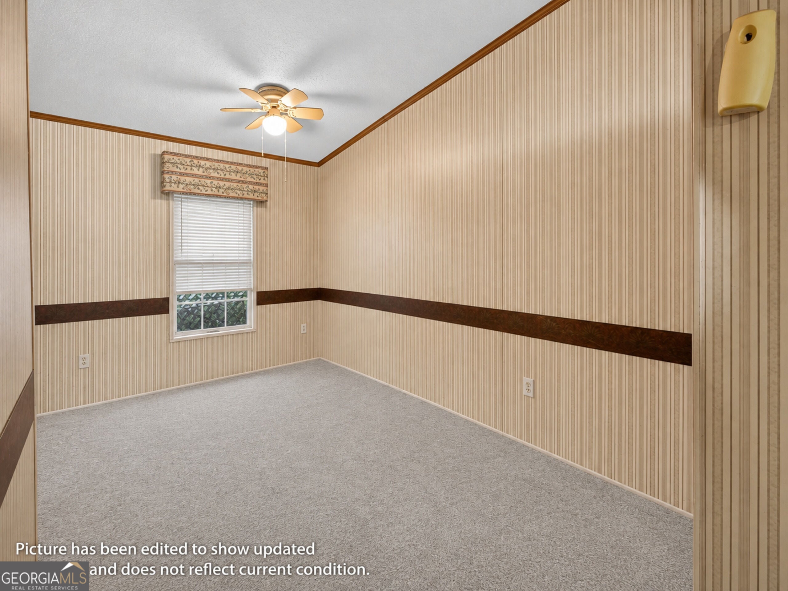 156 Mulberry CIR