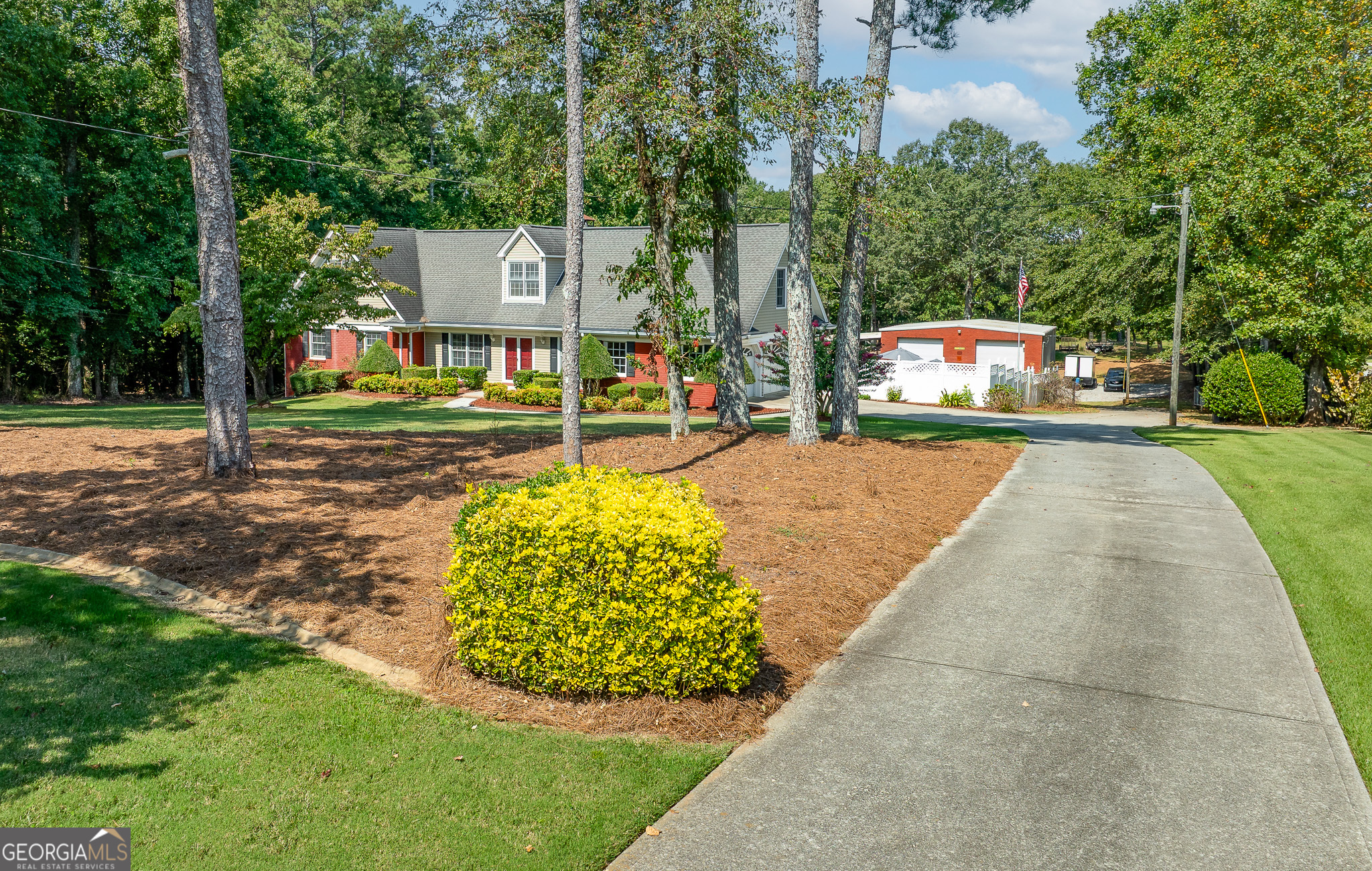 2678 N Bogan RD