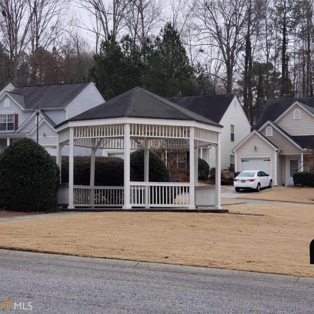 Woodland Village - Residential