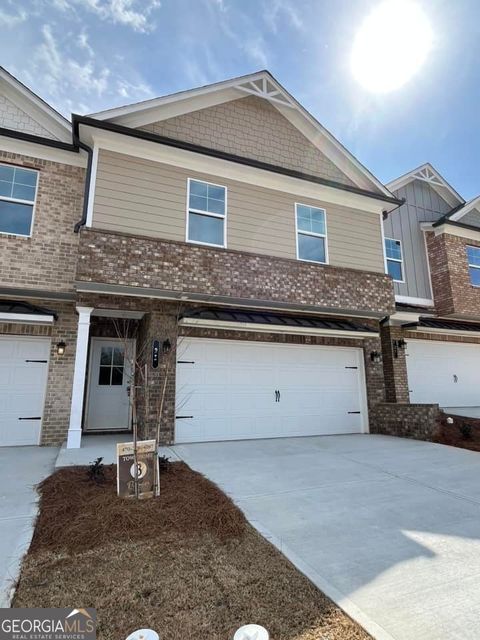 791561837 Hoschton GA Homes for Sale Up to $400,000