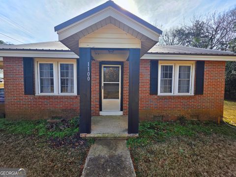 Photo of 1100 W McIntosh Street, Milledgeville, GA 31061 (MLS # 10676117)