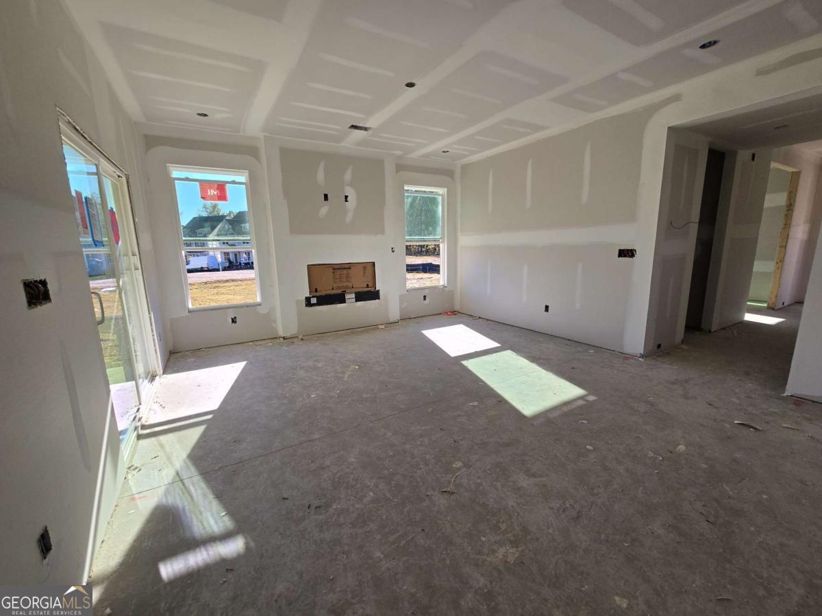 Marble Tree - Residential