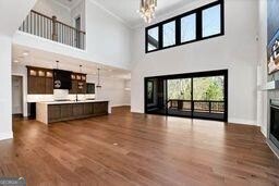 320 Dodd LN