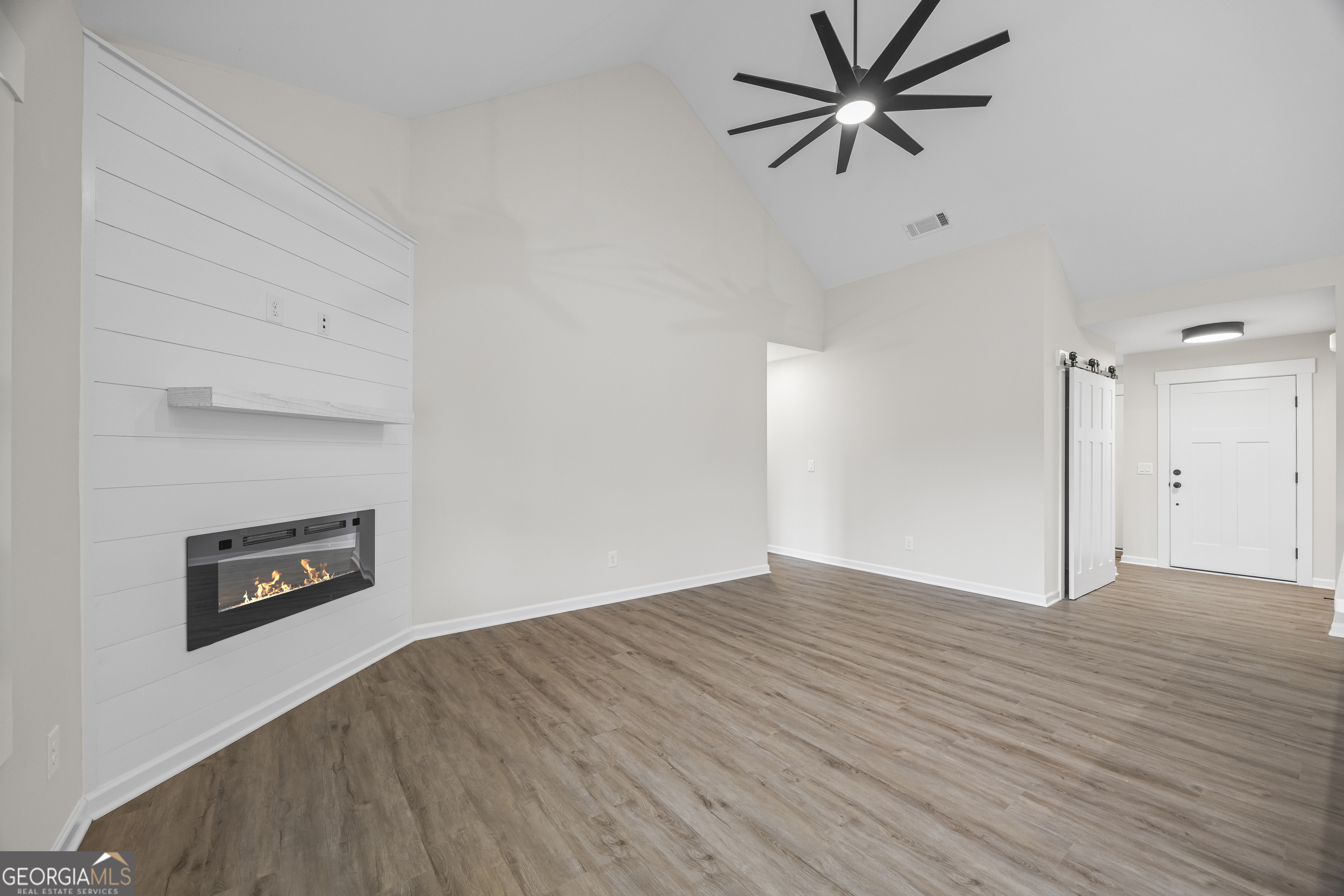 Toccoa, Georgia 30577, United States, 4 Bedrooms Bedrooms, ,2 BathroomsBathrooms,Residential,Active,16479