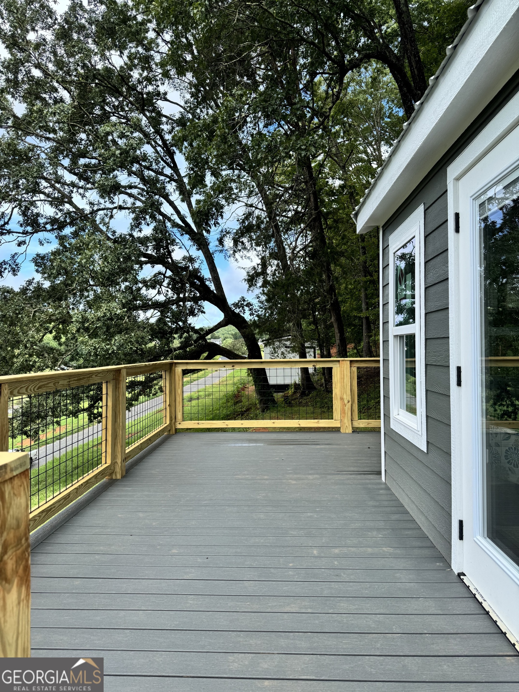 527 Saunders RD LOT 10