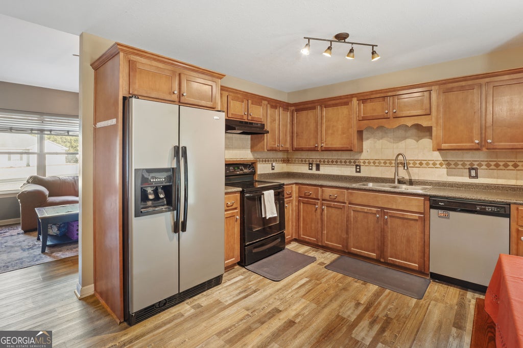 Photo of 104 Sandalwood Circle, Statesboro, GA 30458 (MLS # 10831237)