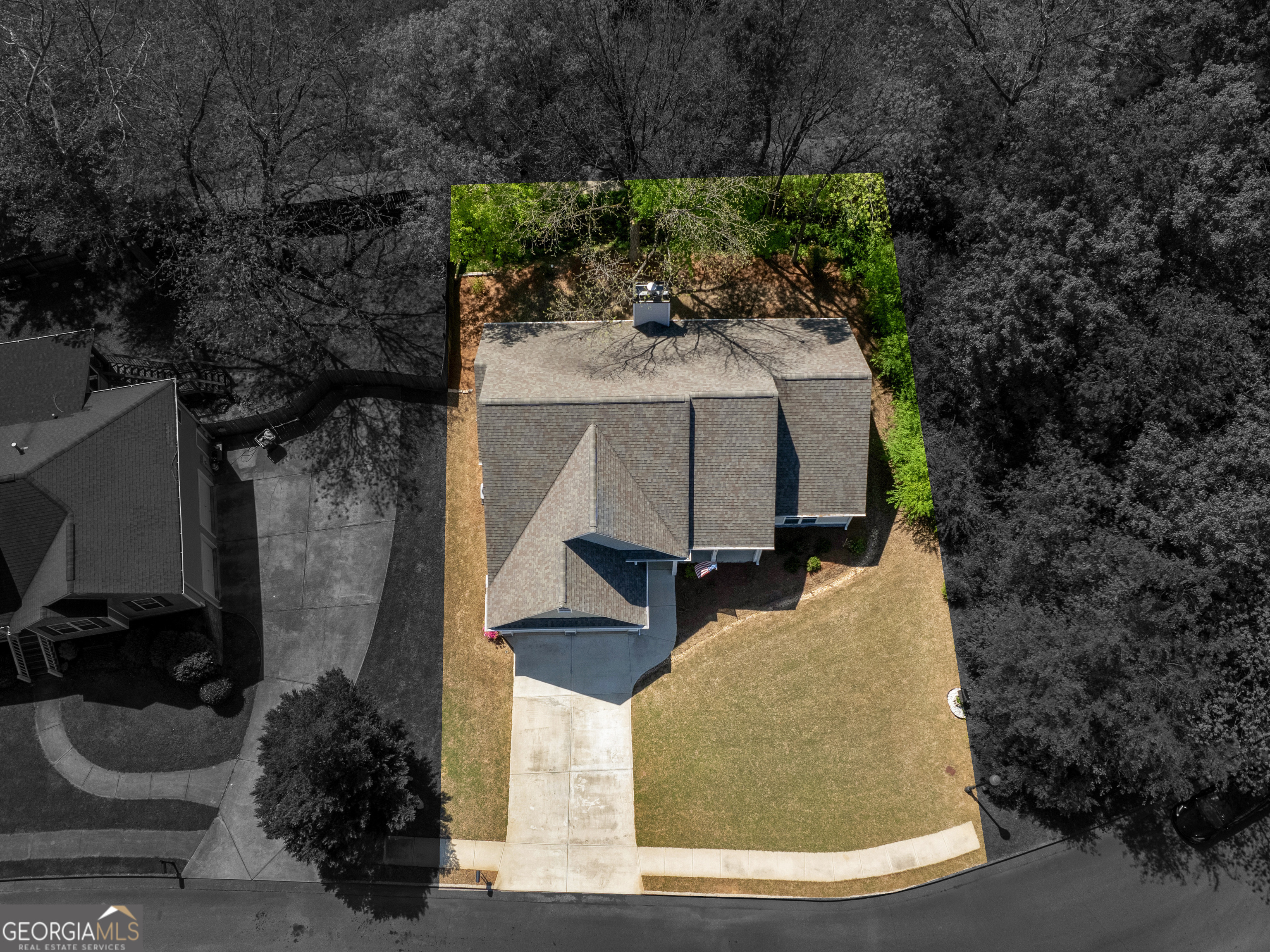102 Highland DR