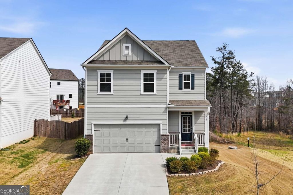 Photo of 312 Etowah Parkway, Dawsonville, GA 30534 (MLS # 10762977)