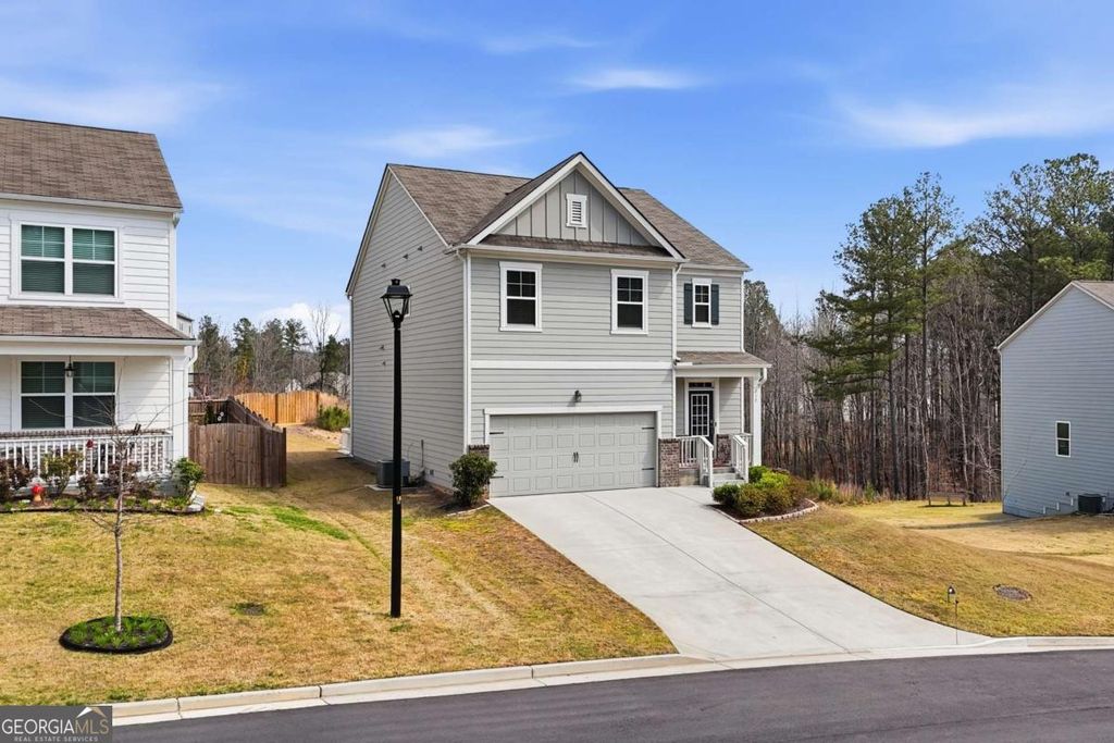 Photo of 312 Etowah Parkway, Dawsonville, GA 30534 (MLS # 10762977)