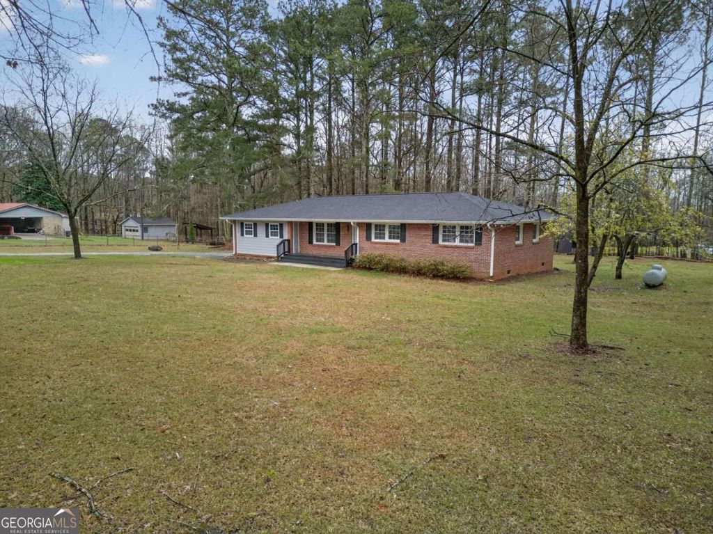 Photo of 1312 Mulberry Rock Road, Temple, GA 30179 (MLS # 10722980)