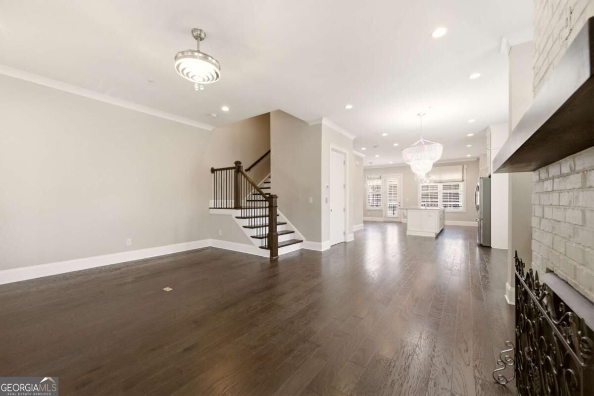 170 Cole ST NE 3