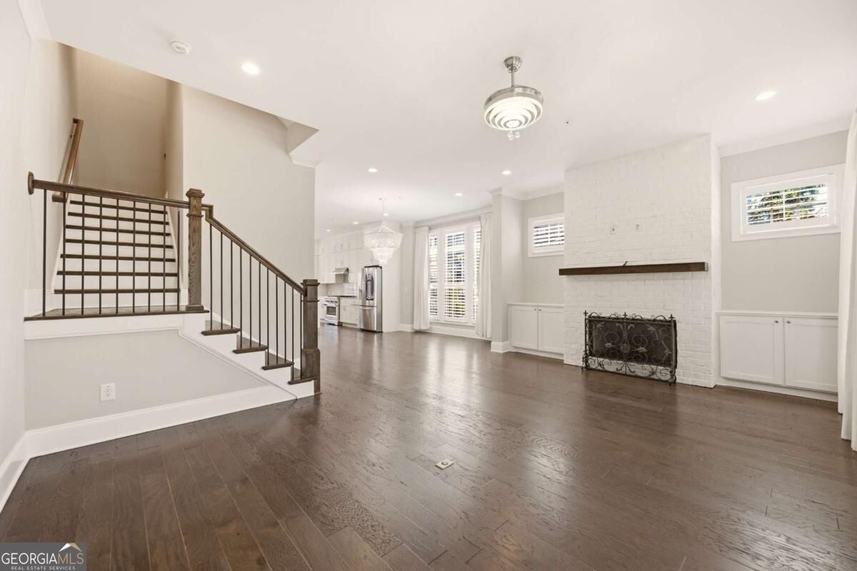 170 Cole ST NE 3