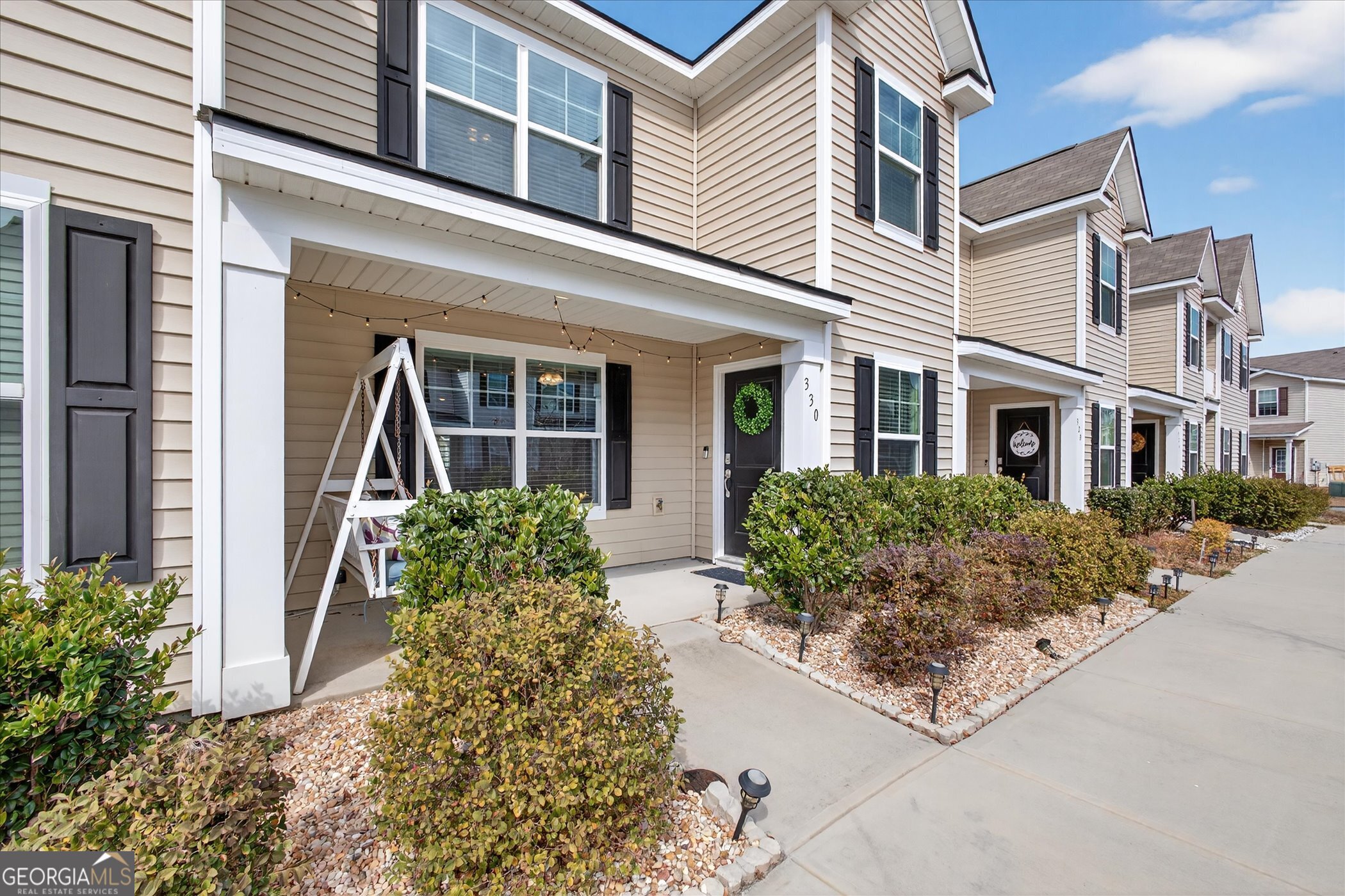 330 Dogwood CIR