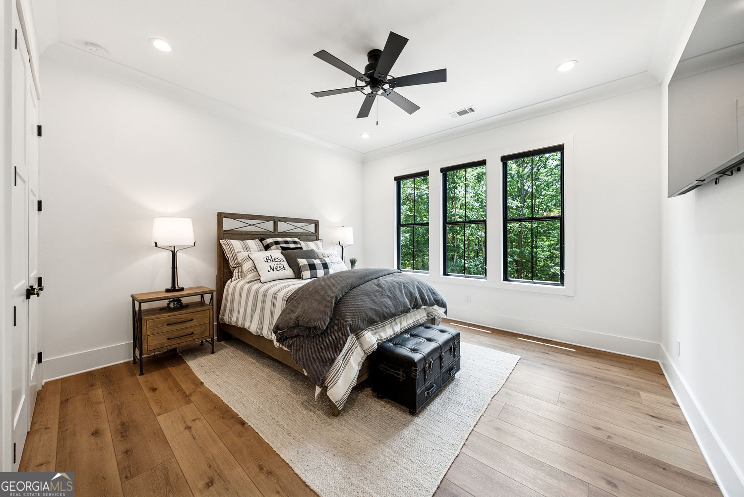 Talking Rock, Georgia 30175, United States, 4 Bedrooms Bedrooms, ,5 BathroomsBathrooms,Residential,Active,160434