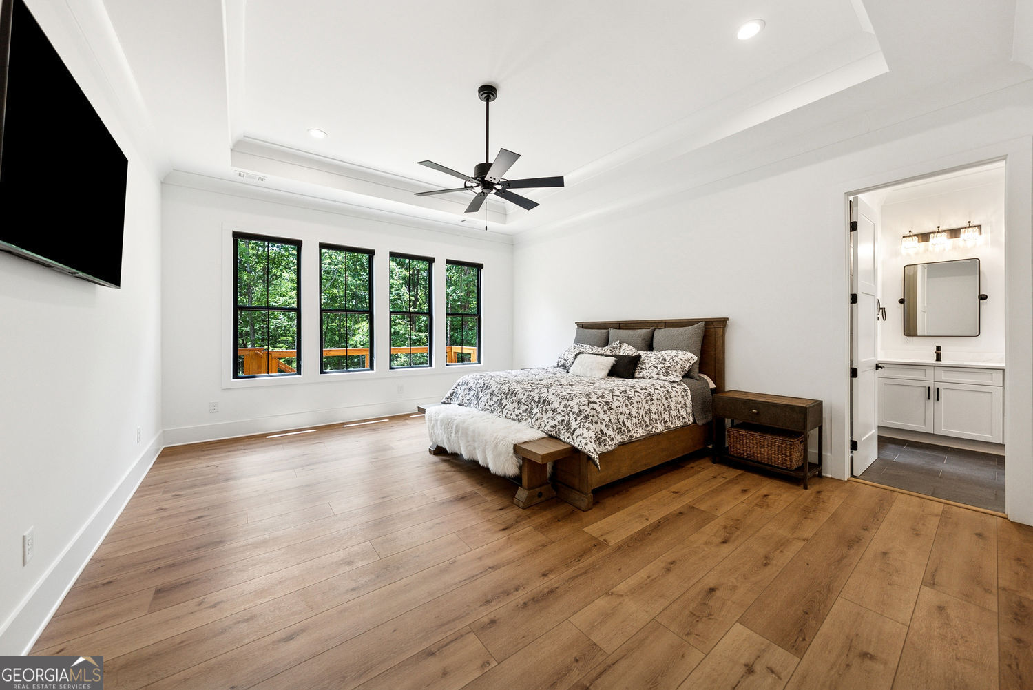 Talking Rock, Georgia 30175, United States, 4 Bedrooms Bedrooms, ,5 BathroomsBathrooms,Residential,Active,160434