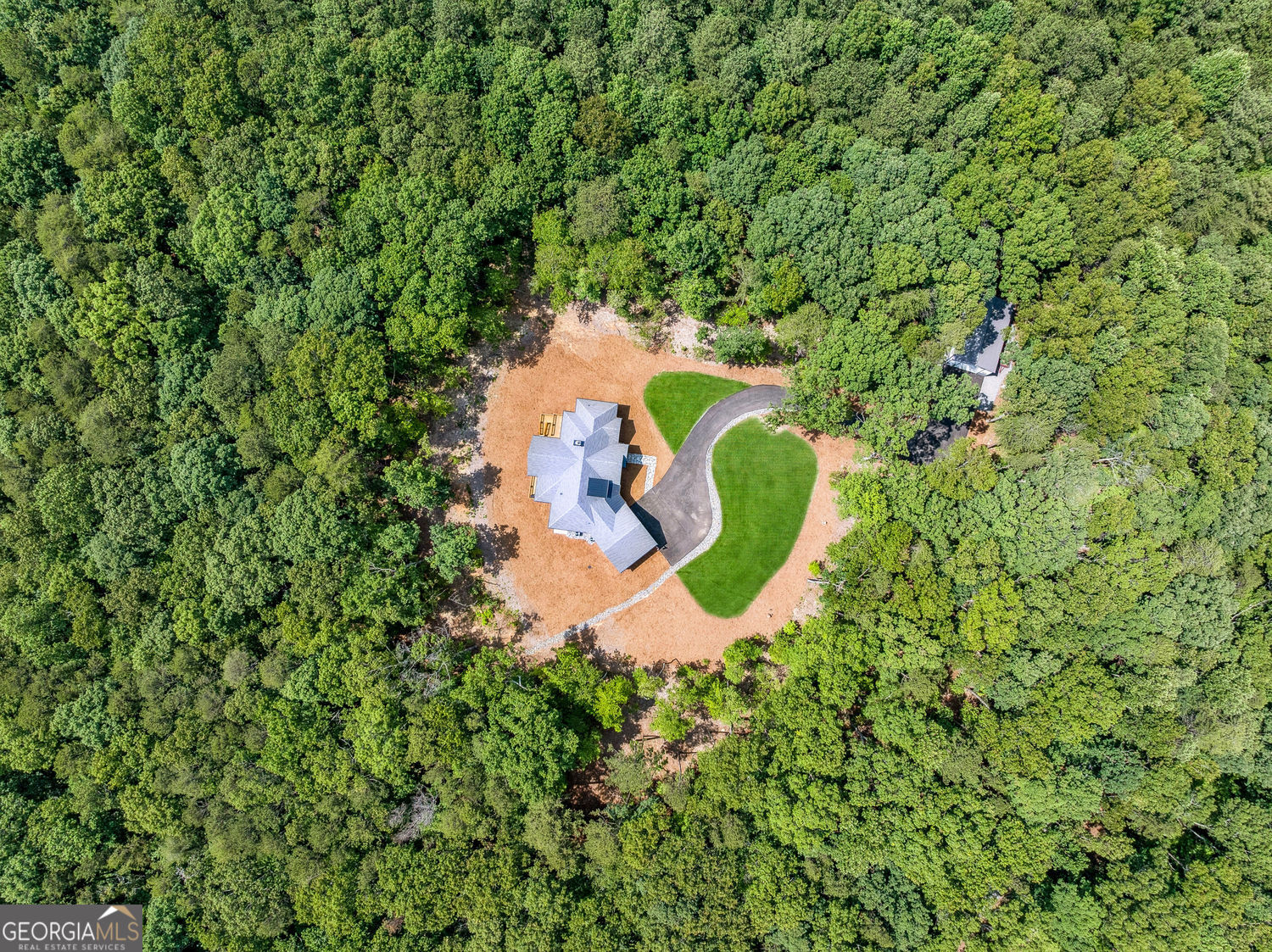 Talking Rock, Georgia 30175, United States, 4 Bedrooms Bedrooms, ,5 BathroomsBathrooms,Residential,Active,160434