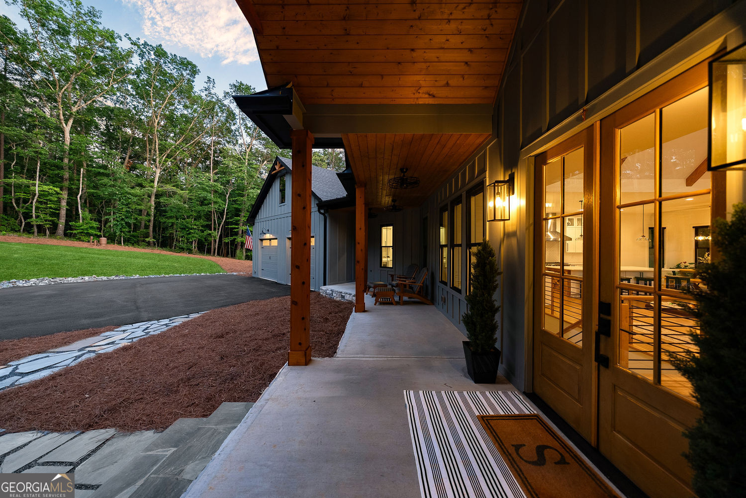 Talking Rock, Georgia 30175, United States, 4 Bedrooms Bedrooms, ,5 BathroomsBathrooms,Residential,Active,160434