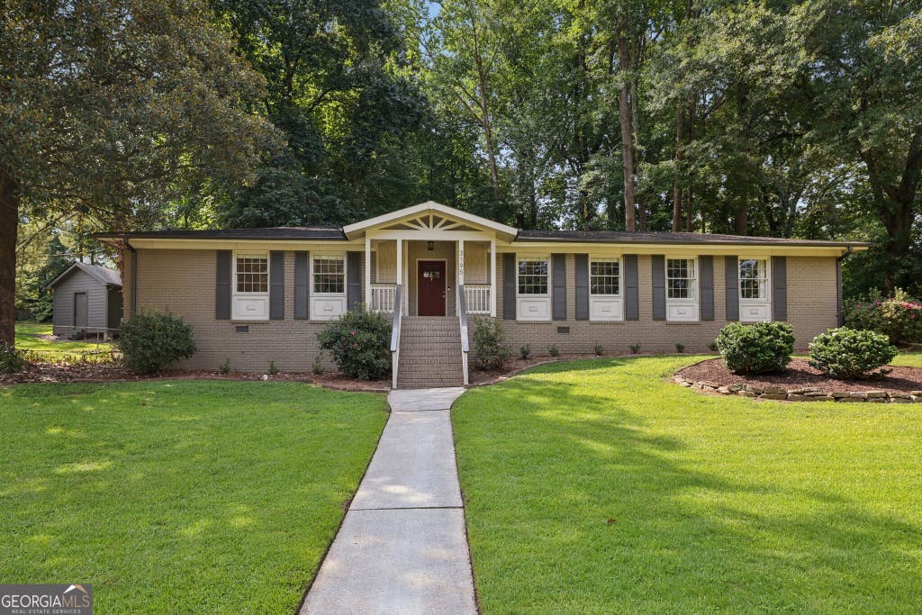 Photo of 3195 Ann Road, Smyrna, GA 30080 (MLS # 10815615)