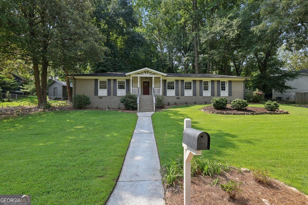 Photo of 3195 Ann Road, Smyrna, GA 30080 (MLS # 10815615)