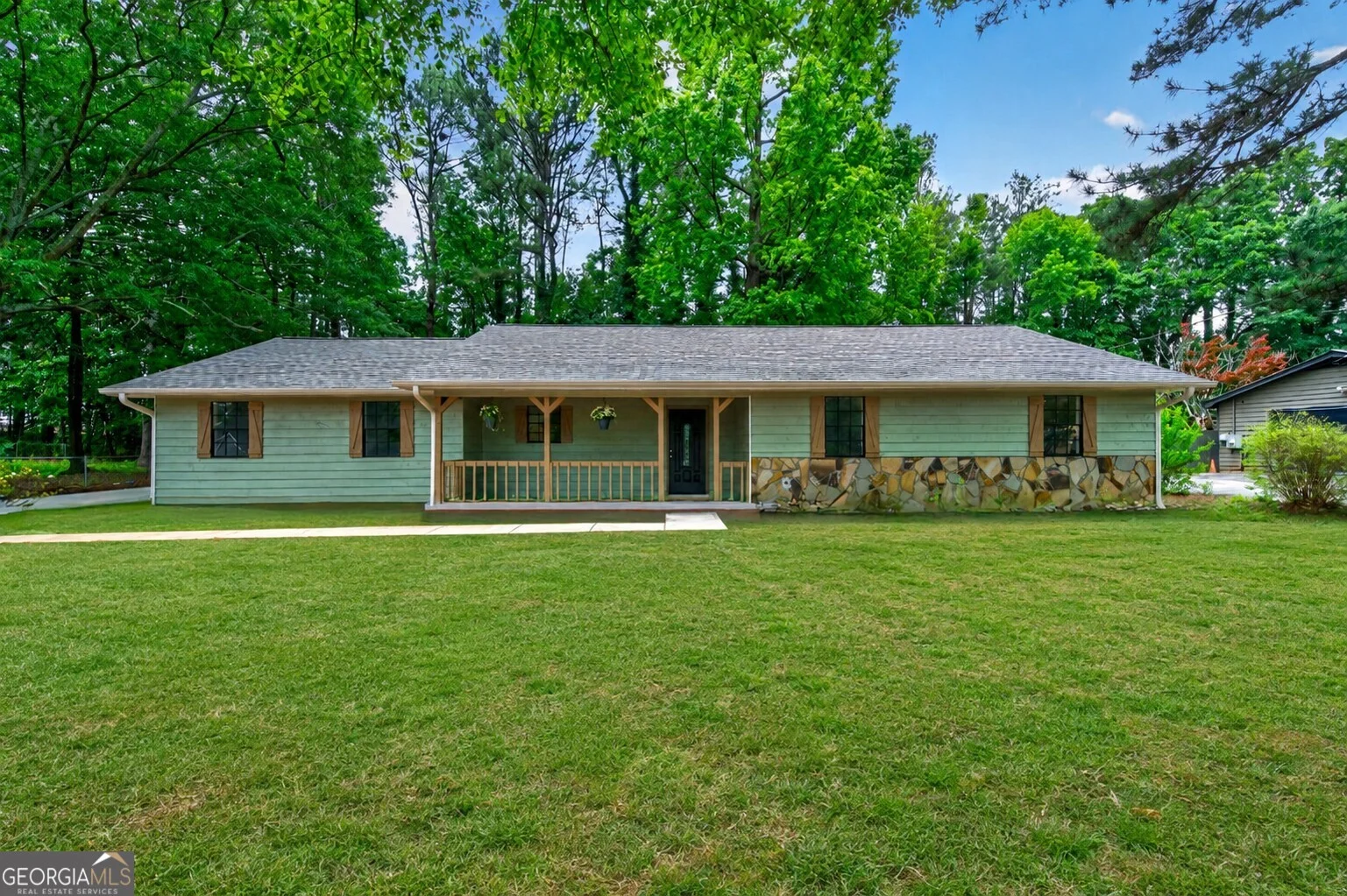1903 Old Concord Drive SE