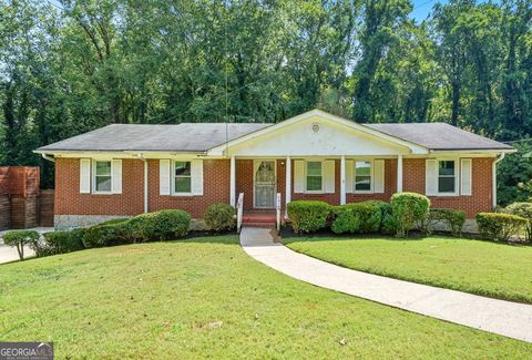 716 Lynn Valley RD SW Atlanta GA 30311