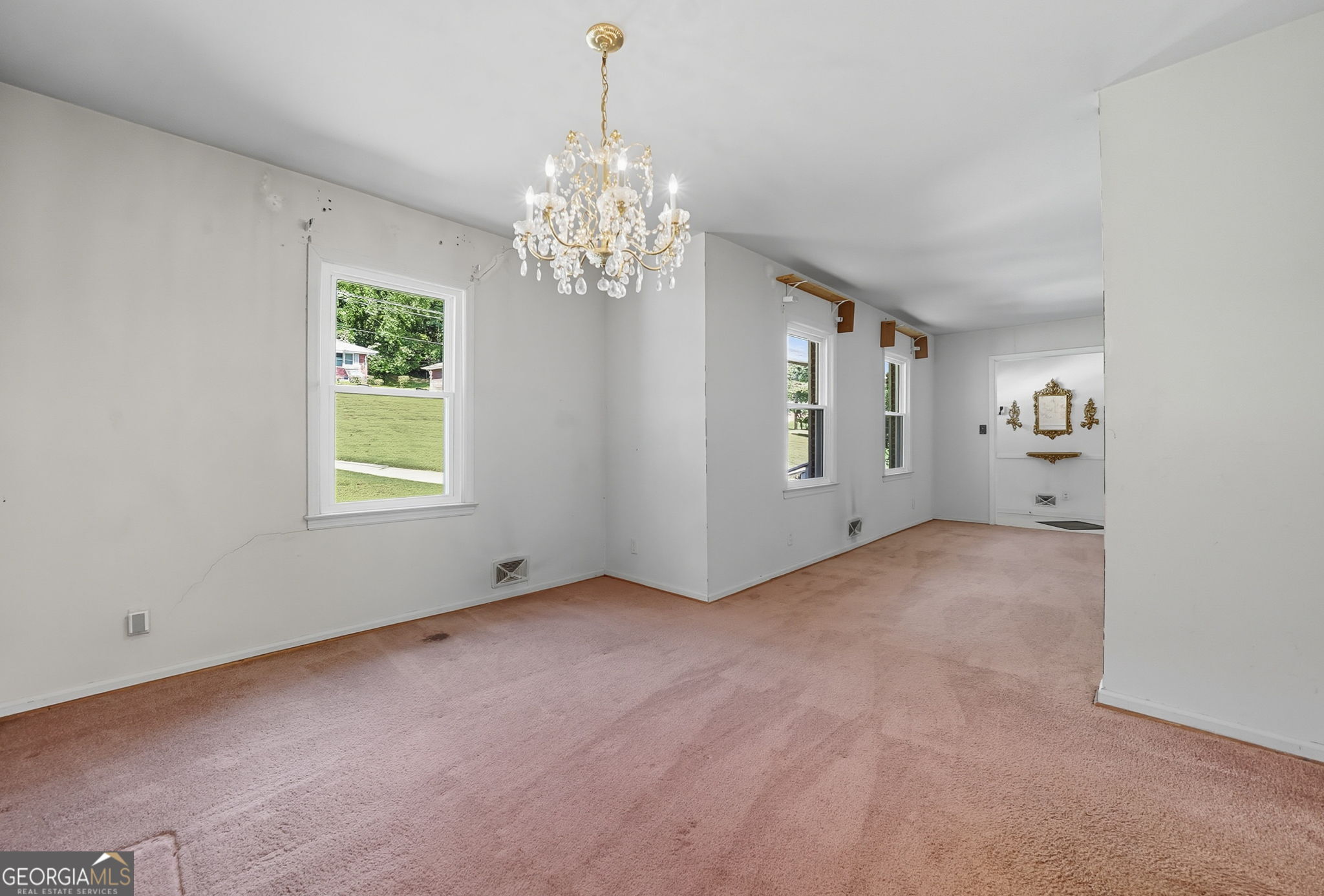 716 Lynn Valley RD SW