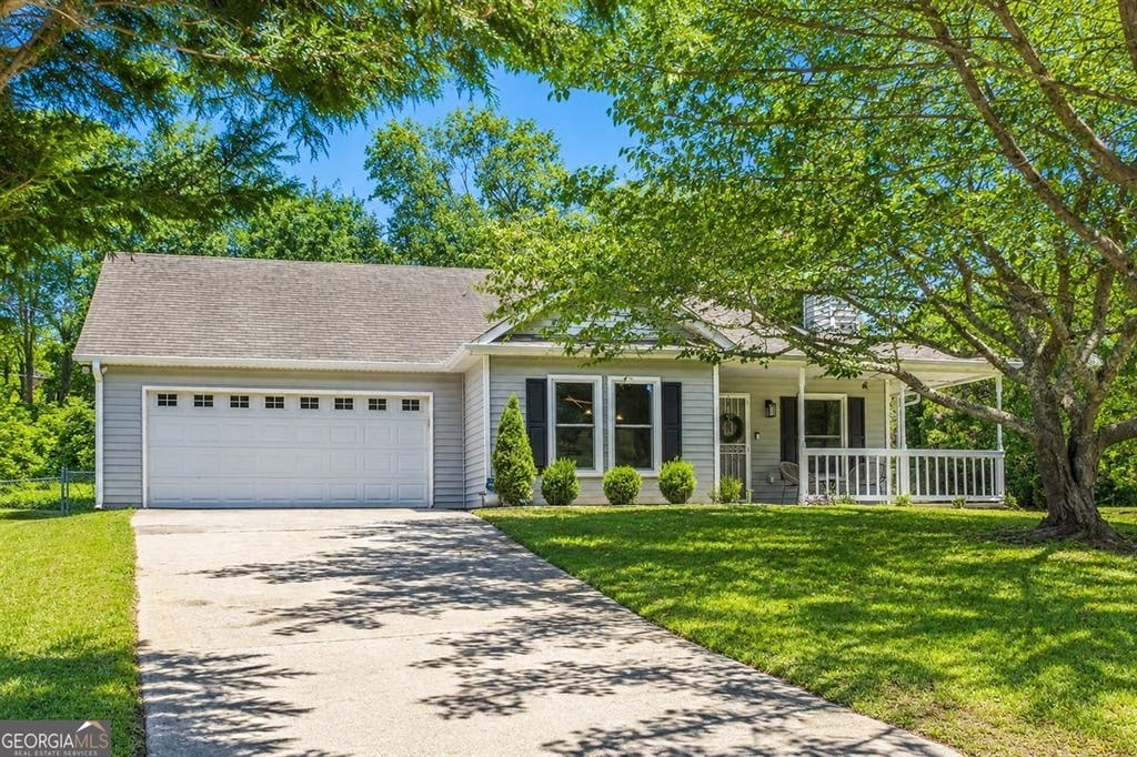 Photo of 1166 Valentine Court, Riverdale, GA 30296 (MLS # 10812607)