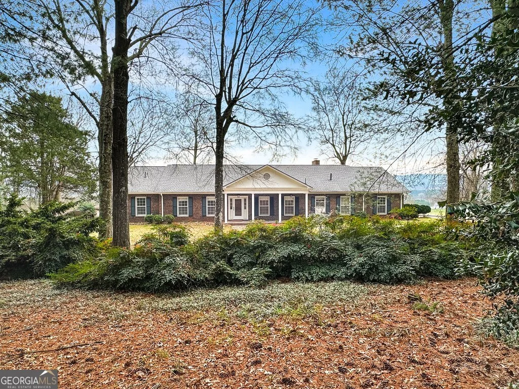 130 Apple Blossom Lane