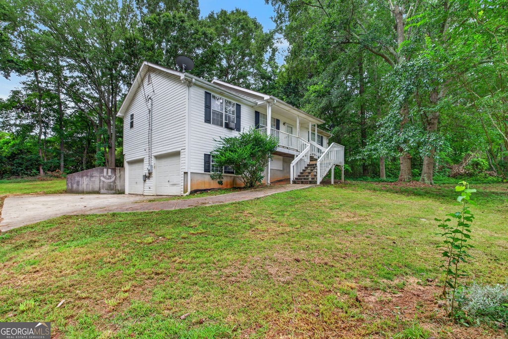 Photo of 579 Edna Street, Villa Rica, GA 30180 (MLS # 10876097)