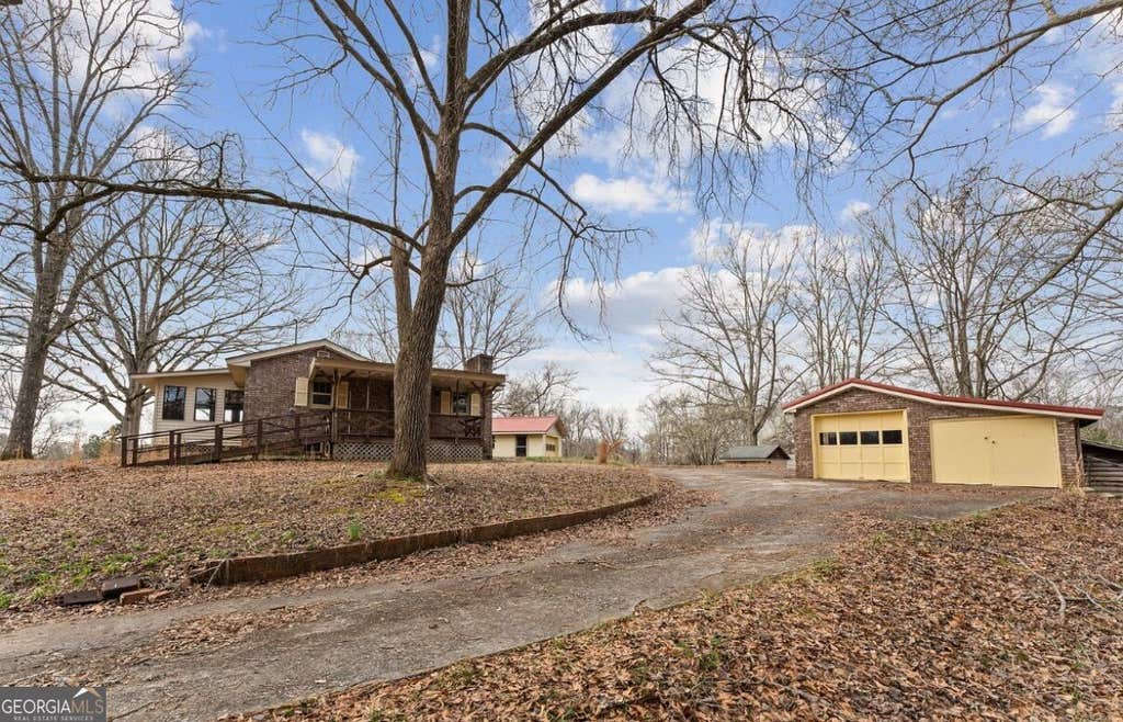 Photo of 5825 Vaughn Road, Canton, GA 30115 (MLS # 10823754)