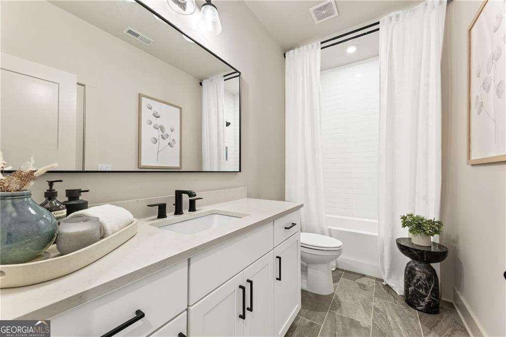 Chiswick - Residential
