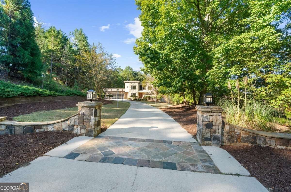 561 Bayberry Crossing DR