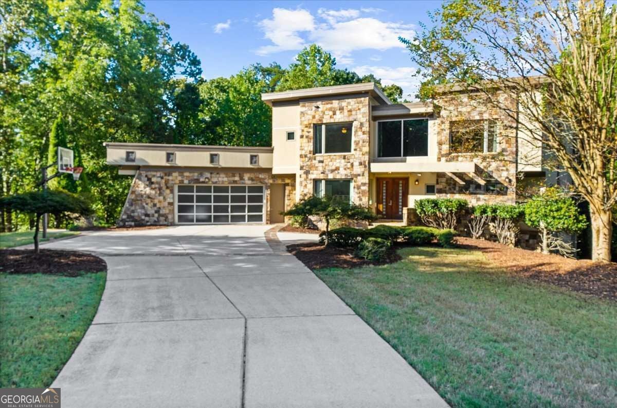 561 Bayberry Crossing DR