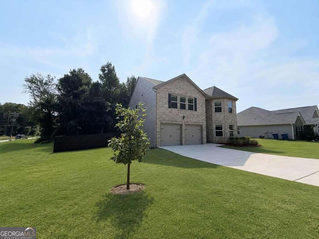 Photo of 403 Limerick Way, Hampton, GA 30228 (MLS # 10827020)