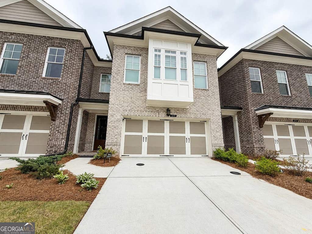 Photo of 417 Duncan Dene Drive, Johns Creek, GA 30022 (MLS # 10830384)