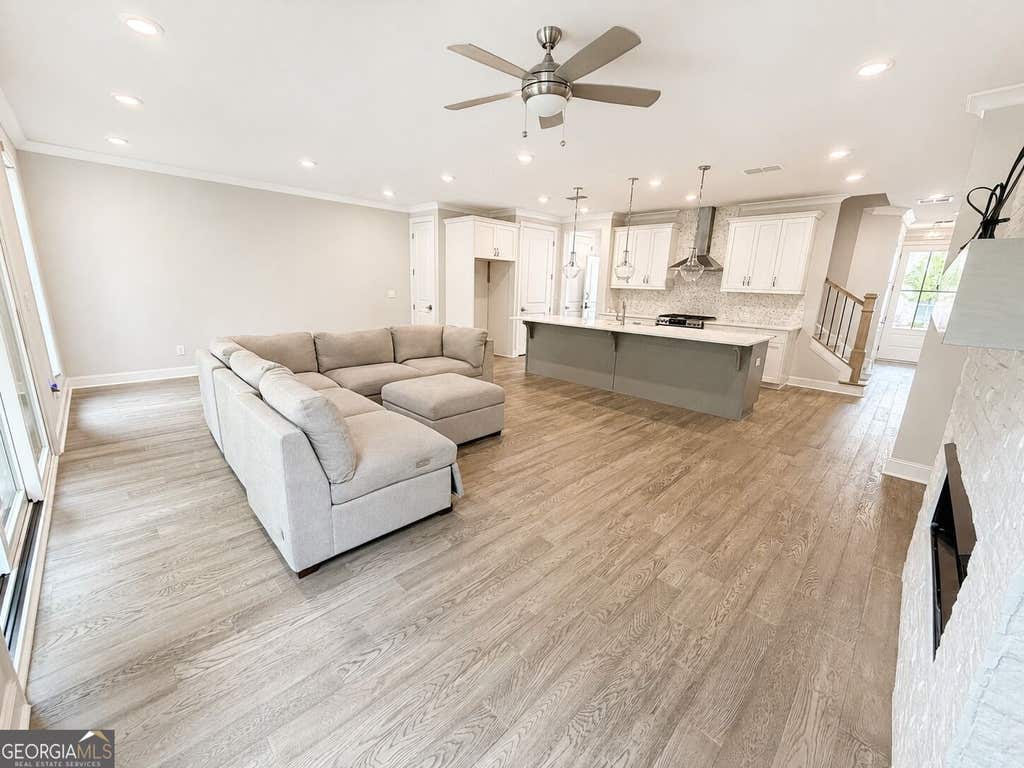 Photo of 417 Duncan Dene Drive, Johns Creek, GA 30022 (MLS # 10830384)