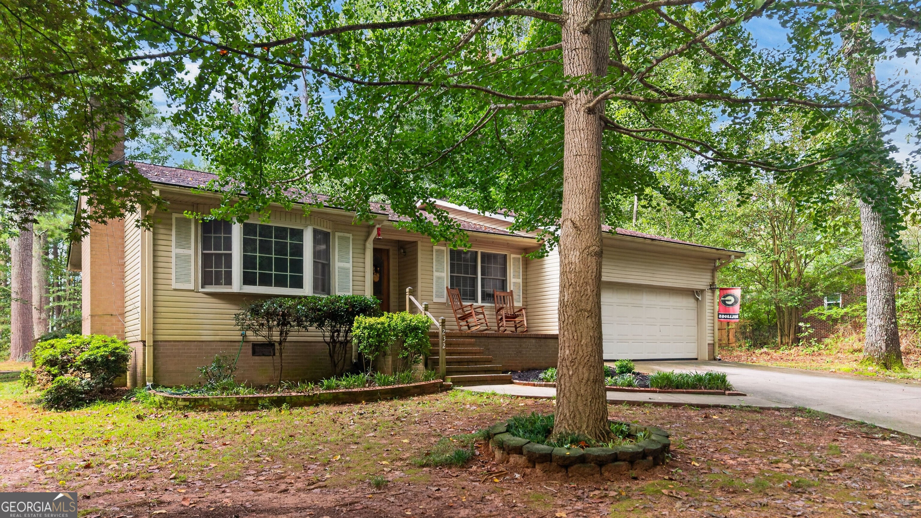 232 Clark RD