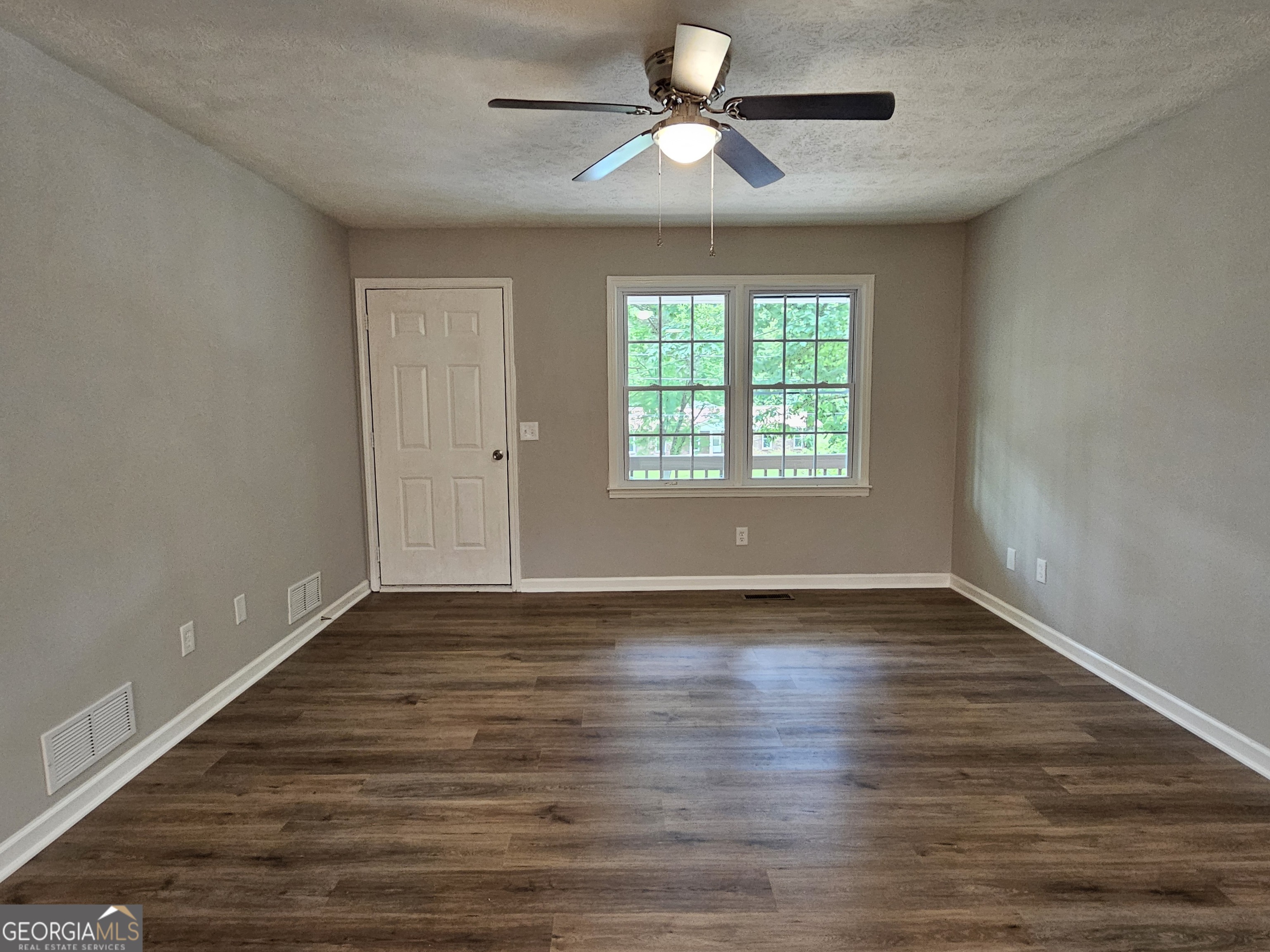 70 Shadow LN