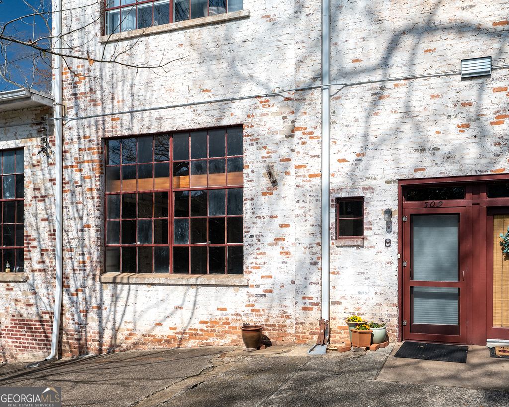 Photo of 585 White Circle #APT 509, Athens, GA 30605 (MLS # 10710749)