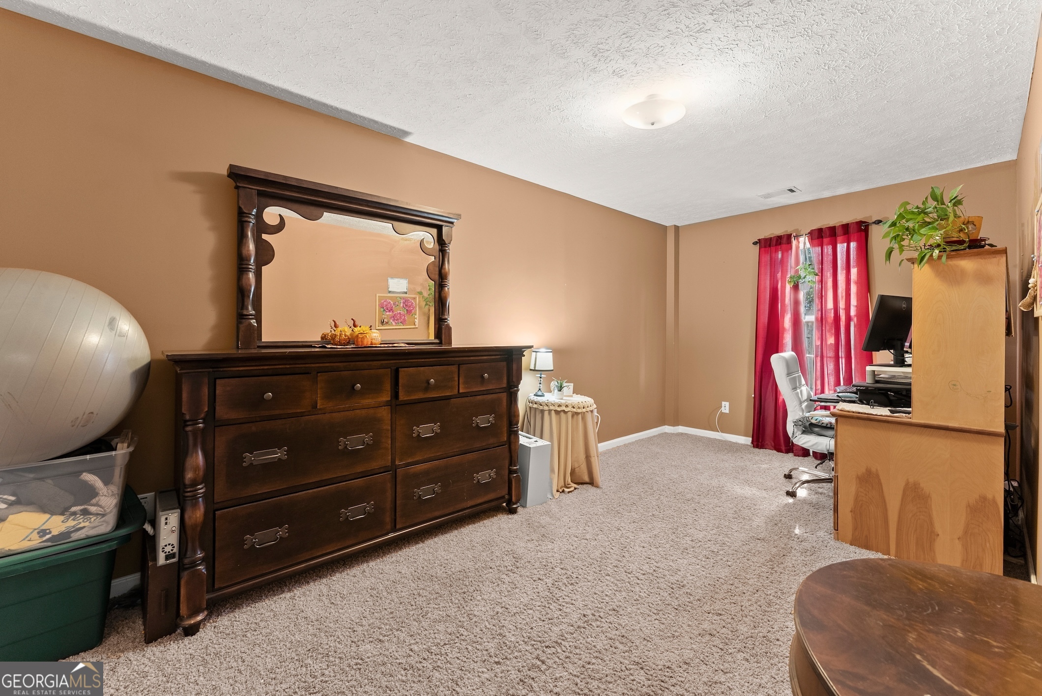 Hendrix Place - Residential