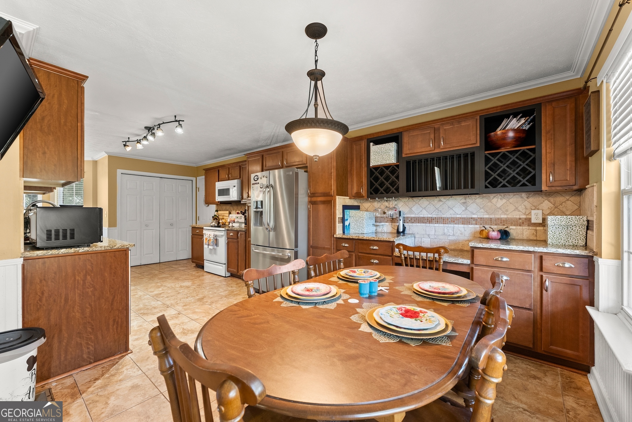 Hendrix Place - Residential