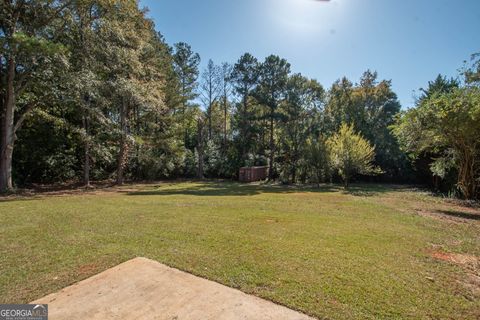 A home in Newnan