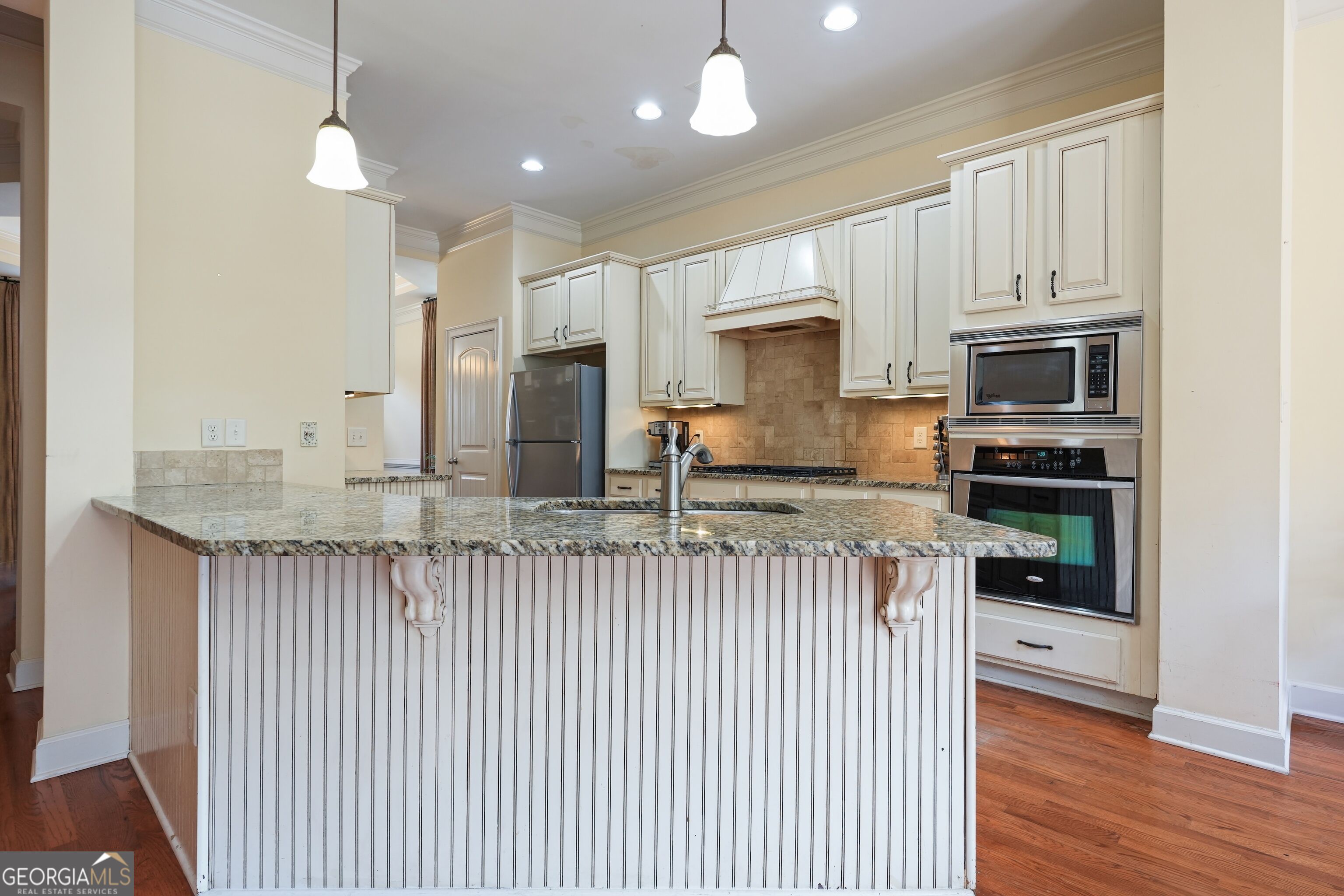 900 Telfair Close