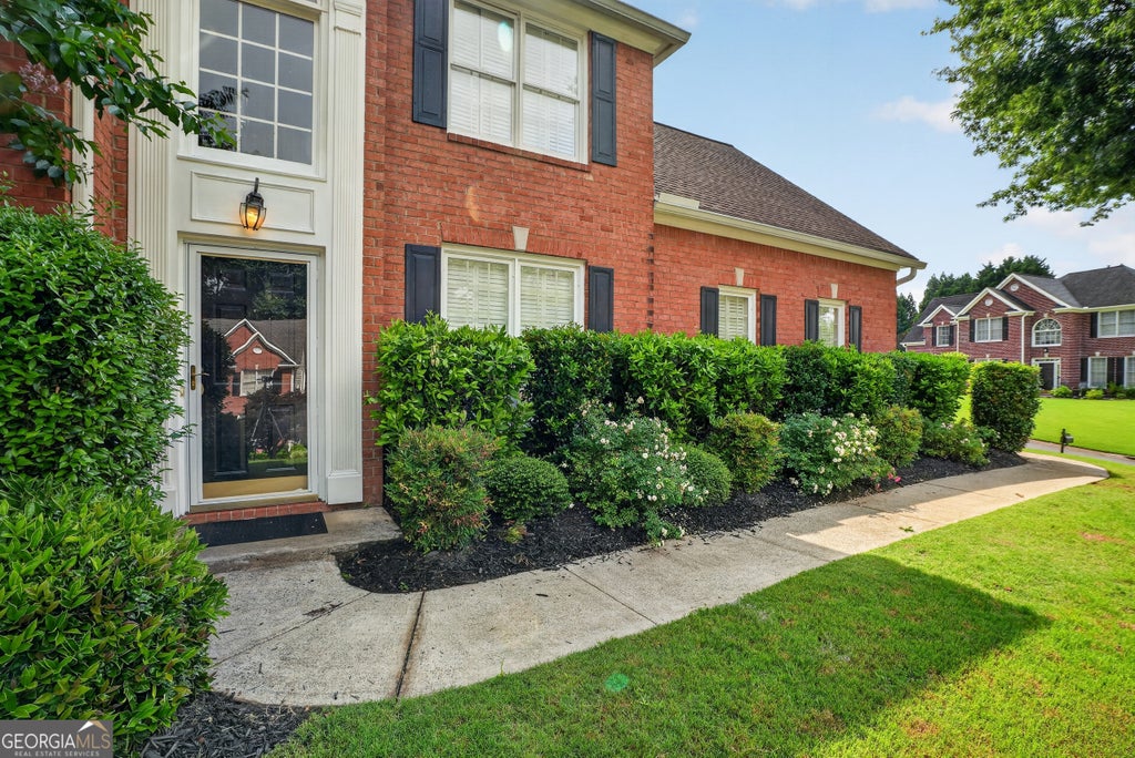 Photo of 2584 Fairlawn Downs NW, Kennesaw, GA 30144 (MLS # 10812739)
