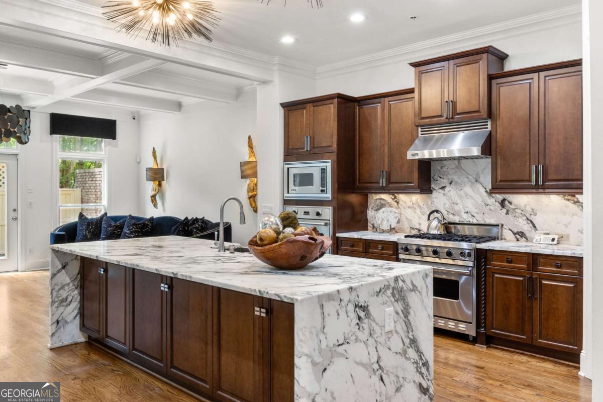 538 Sarabrook PL