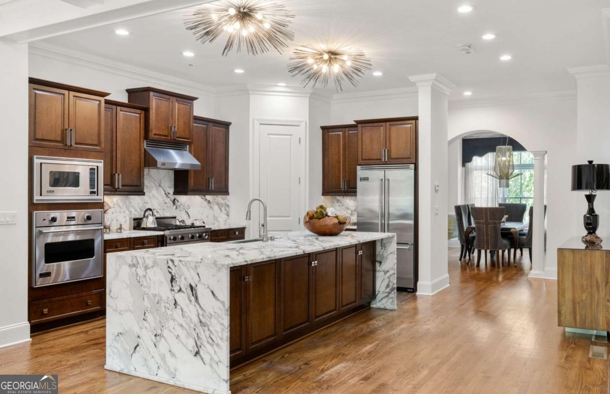 538 Sarabrook PL