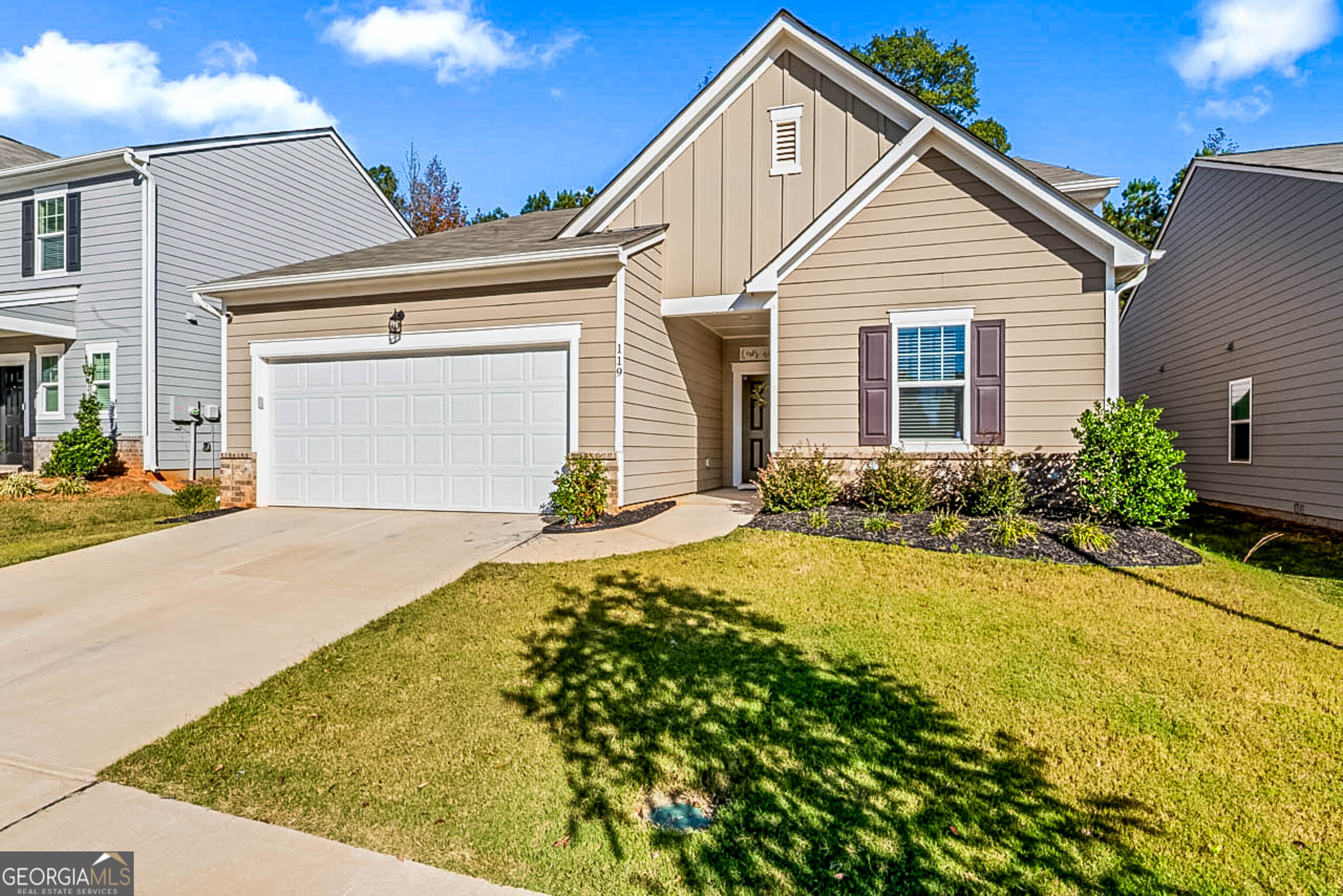 Welcome to Locust Grove! Move in ready home. This home features an open space layout, 4 bedrooms 2 baths with plenty of room for the whole family. Built in 2023, this home is in new like condition. Home includes STAINLESS STEEL Appliances, double pane windows, vinyl flooring, island kitchen sink, pantry, laundry room, and walk-in closet in master room. Community features a pool and outdoor area for family fun! Located less than a 7 min drive to all your shopping needs and schools nearby. This Home will not disappoint. Call today! Open House scheduled for October 18 from 11am-1pm. Come get it while it lasts!!! **GA DREAM Down payment/closing cost assistance qualified, up to $12,500**
