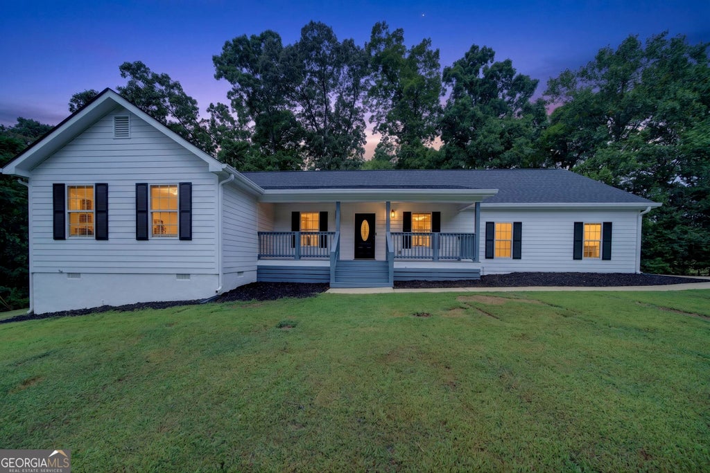 Photo of 1121 Ponder Pines Road, Madison, GA 30650 (MLS # 10838244)