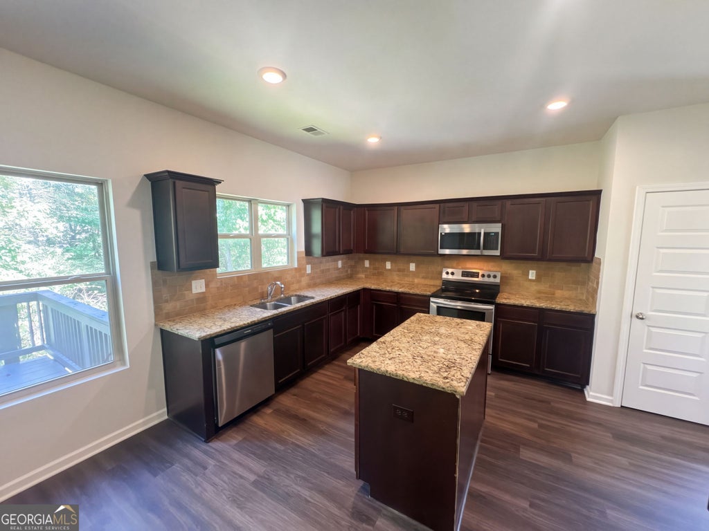 Photo of 672 Mill Creek Trail, Jonesboro, GA 30238 (MLS # 10867558)