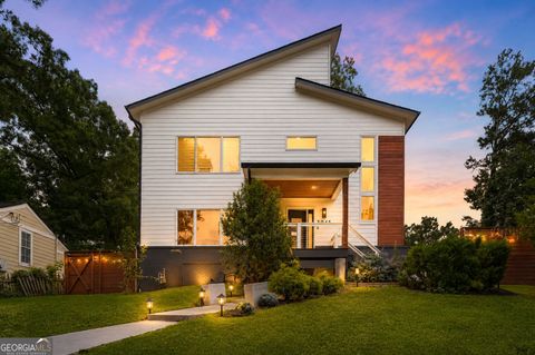 Photo of 2045 Glenwood Avenue SE, Atlanta, GA 30316 (MLS # 10806457)